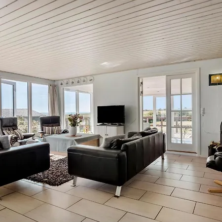 Dom wakacyjny Ebberup With Fireplace 01