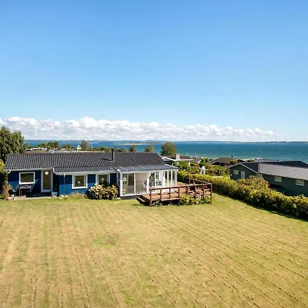 Dom wakacyjny Ebberup With Fireplace 01 *