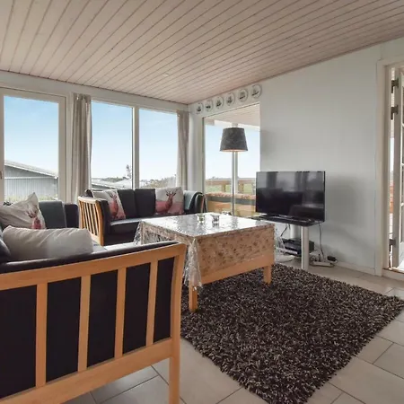 Holiday home Stunning In Ebberup With Kitchen Helnaes By